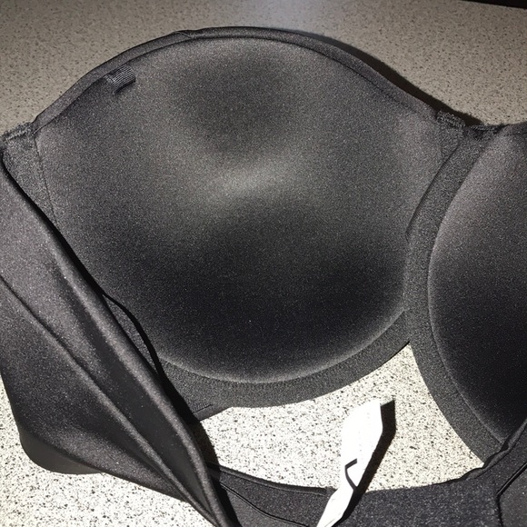 Maidenform Intimates & Sleepwear New Strapless Black Bra Poshmark